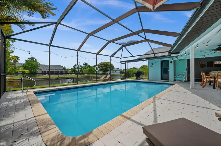 2102 SE 8th Street, Cape Coral, FL 33990 - #2