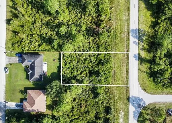 730 Columbus Boulevard S, LEHIGH ACRES, FL 33974