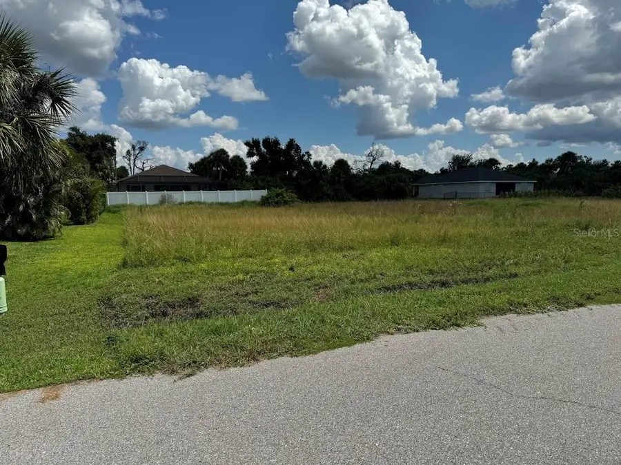 139 Sesame Road W, Rotonda West, FL 33947 - #2