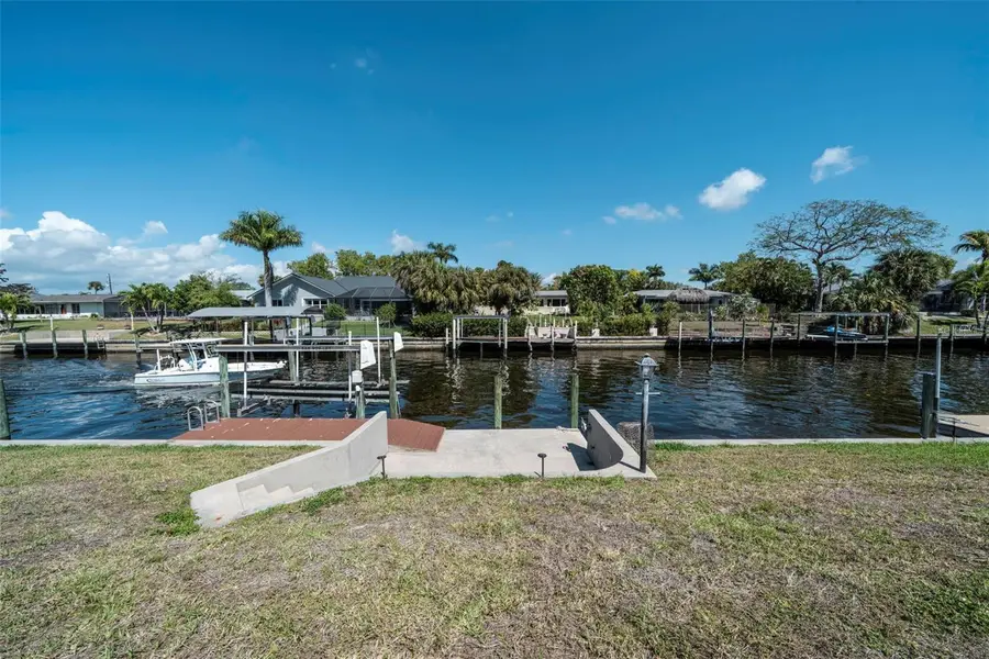 1433 SE 28th Terrace, Cape Coral, FL 33904 - #2