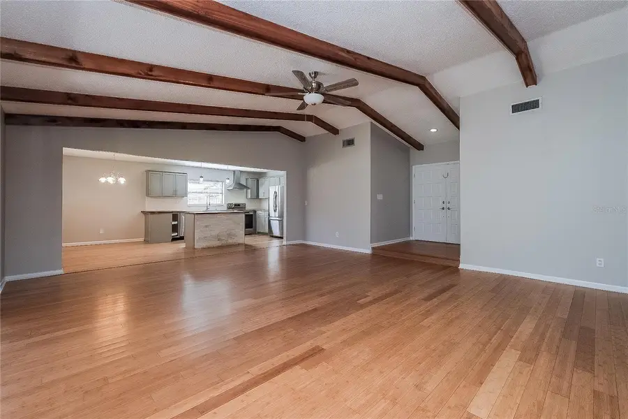515 Sandalwood Drive, Plant City, FL 33563 - #2