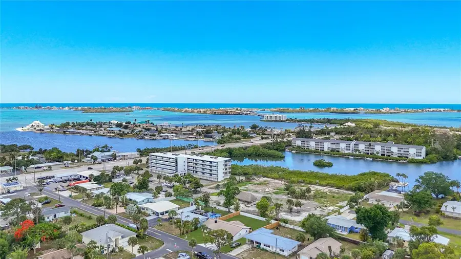 1290 Oxford Drive, Englewood, FL 34223 - #3