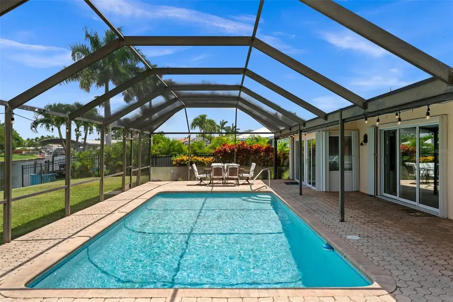 4402 SE 1st Place, Cape Coral, FL 33904 - #3