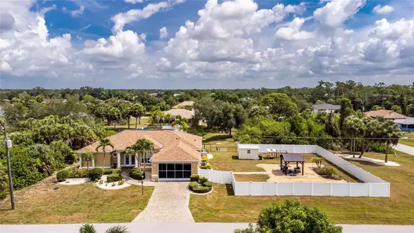 17458 Bayharbor Circle, PORT CHARLOTTE, FL 33948