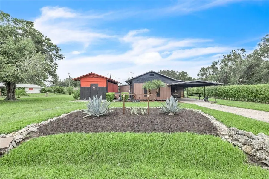 915 E Charles Street, Arcadia, FL 34266 - #3