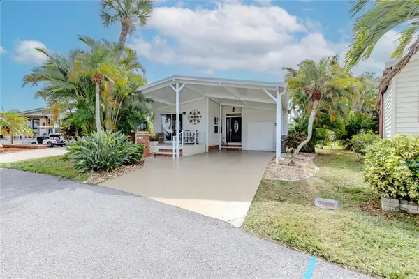 2100 Kings Highway #1008, PORT CHARLOTTE, FL 33980