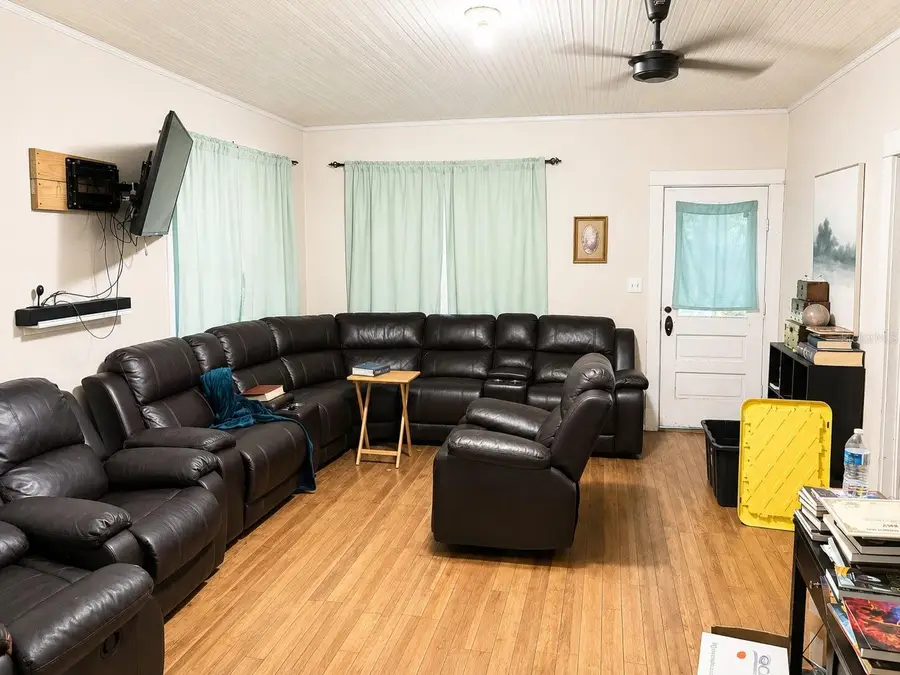 129 S Mills Avenue, Arcadia, FL 34266 - #3