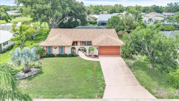 5012 Palm Aire Drive, SARASOTA, FL 34243