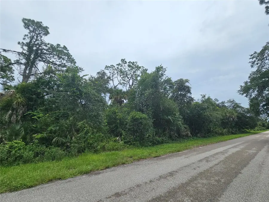 402 Lemoyne Street, Port Charlotte, FL 33954 - #3