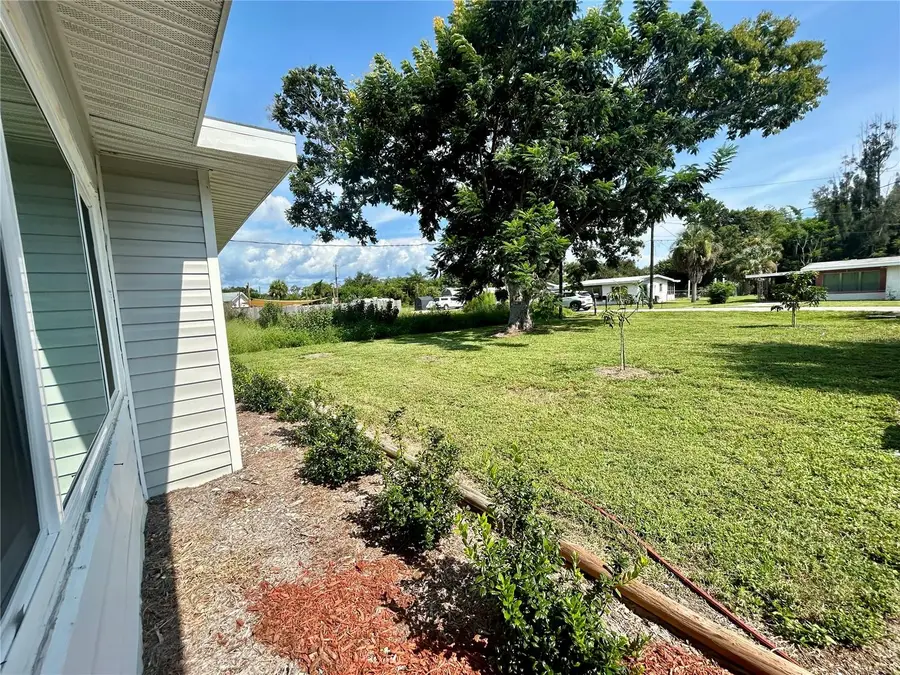 1742 Mangoe St, Punta Gorda, FL 33980 - #2