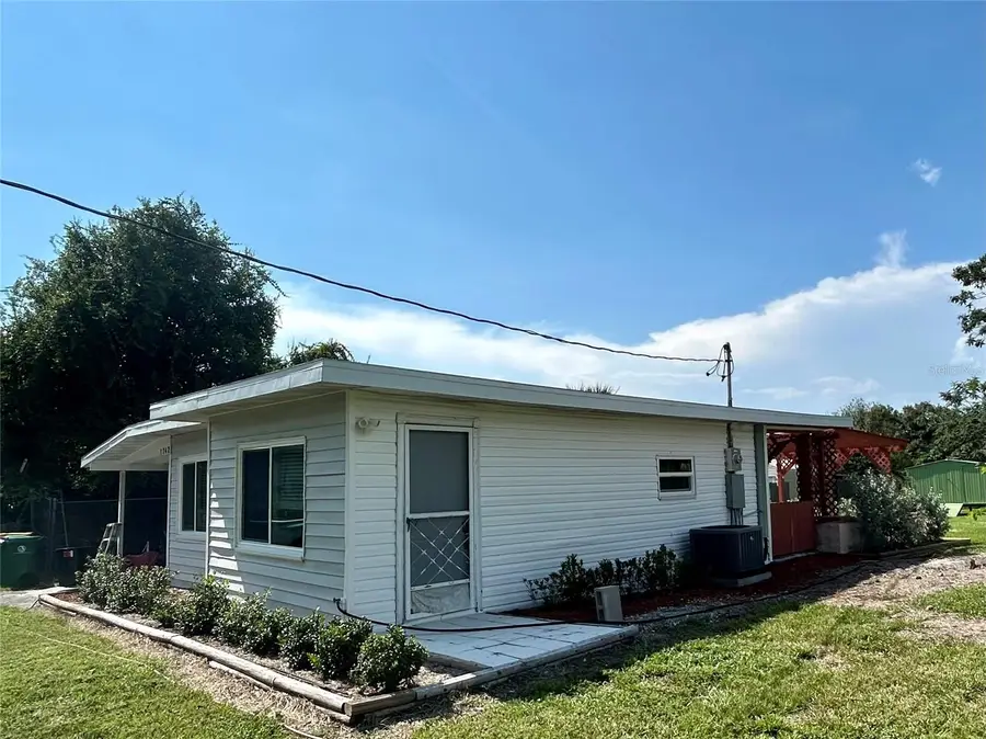 1742 Mangoe St, Punta Gorda, FL 33980 - #3