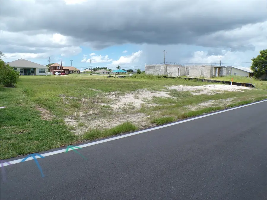 420 Diplomat Parkway E, Cape Coral, FL 33909 - #3