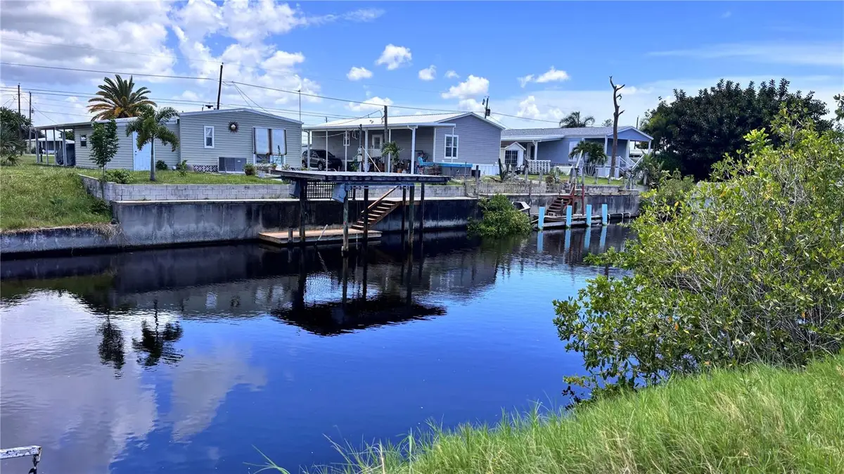 1305 Kingfisher Drive, Englewood, FL 34224 - #1