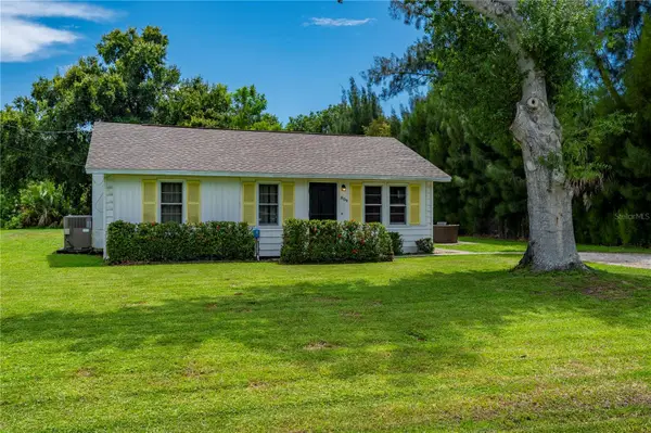 809 Burland Street, PUNTA GORDA, FL 33950