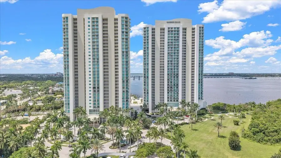 3000 Oasis Grand Boulevard #2802, Fort Myers, FL 33916 - #2