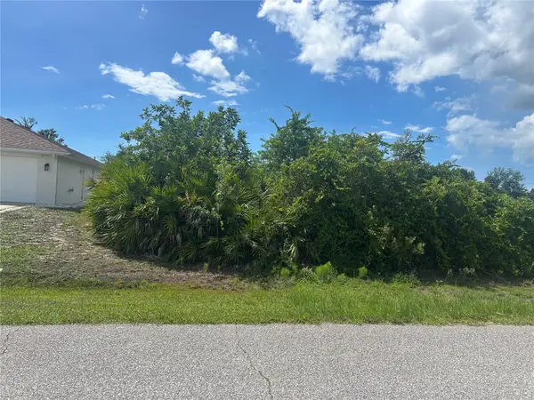 10385 Carnegie Avenue, ENGLEWOOD, FL 34224