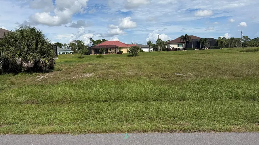 176 W Pine Valley Lane, Rotonda West, FL 33947 - #2