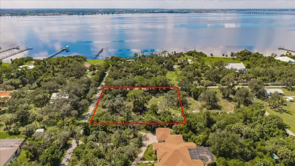 1810 Citron Street, PORT CHARLOTTE, FL 33980