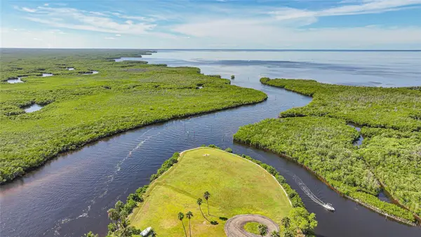5600 Sea Edge Drive, PUNTA GORDA, FL 33950