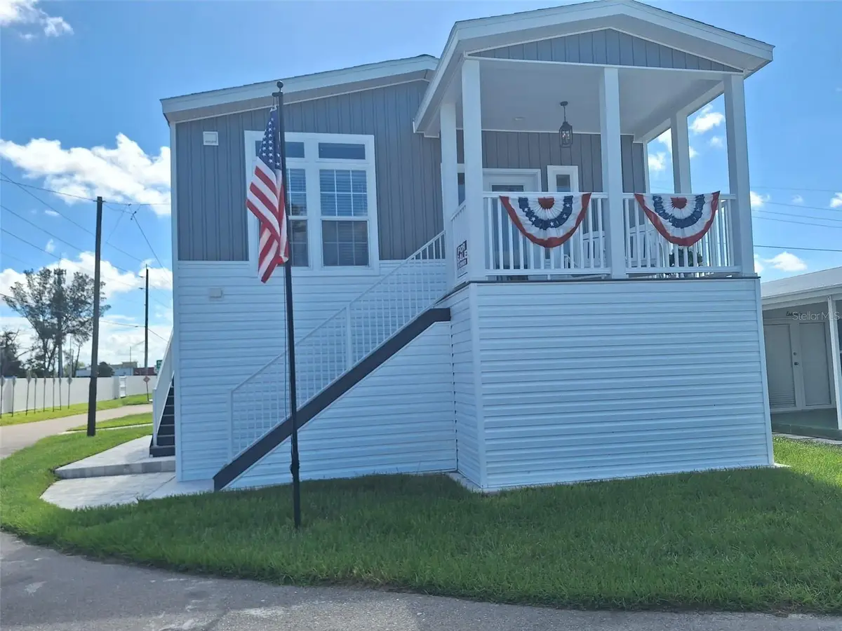 64 5th Street, Bradenton, FL 34210 - #1