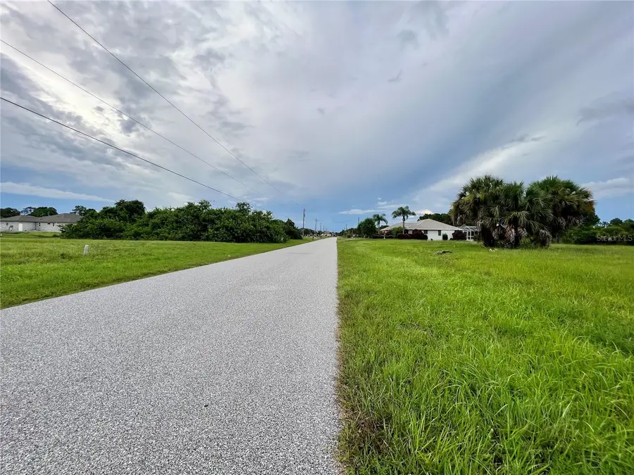 172 Tournament Road, Rotonda West, FL 33947 - #3