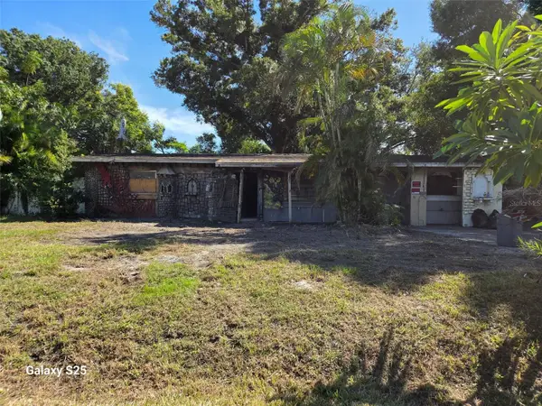 4044 S Mark Drive, SARASOTA, FL 34232