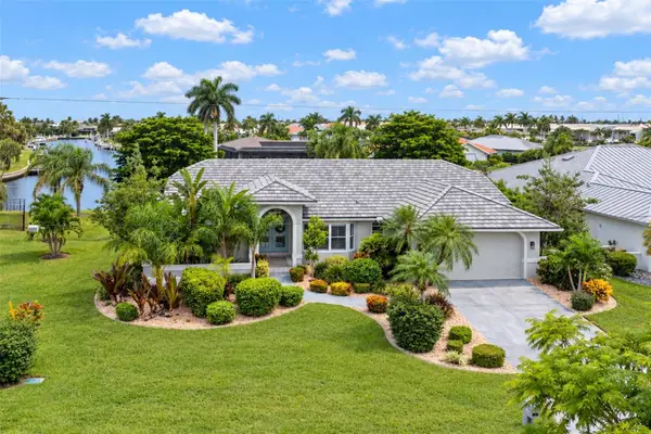 1018 Conecta Drive, PUNTA GORDA, FL 33950
