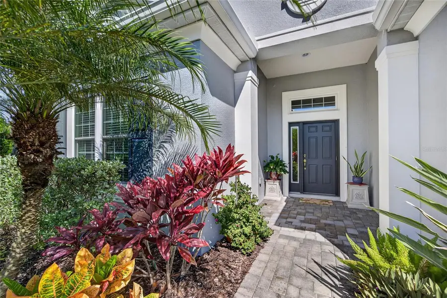 3803 Woodcliff Lake Terrace, Sarasota, FL 34243 - #3