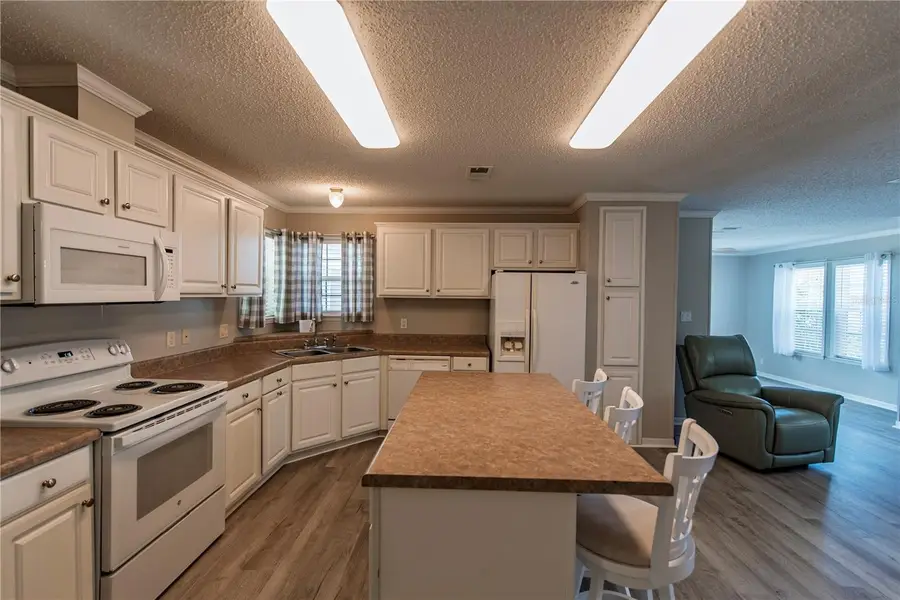 24 Emden Circle, Punta Gorda, FL 33950 - #3