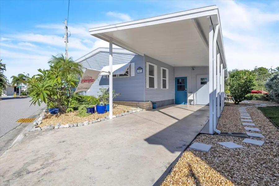 47 N Starboard Drive, Venice, FL 34285 - #2