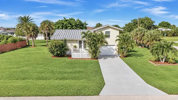 2835 Wisteria Place, PUNTA GORDA, FL 33950