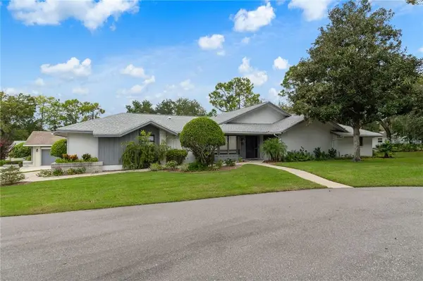 8 W Winged Foot Court, Homosassa, FL 34446