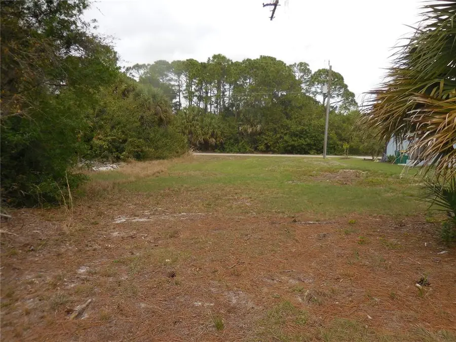 223 Jennifer Drive, Rotonda West, FL 33947 - Image #3