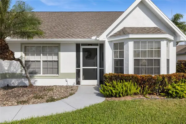 324 Falling Waters Lane #164, ENGLEWOOD, FL 34223