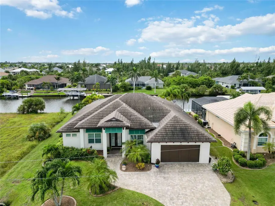 15762 Viscount Circle, Port Charlotte, FL 33981 - Image #2