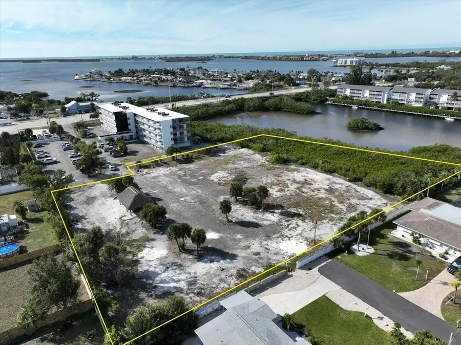 1460 S Mccall Road #B, Englewood, FL 34223 - Image #2