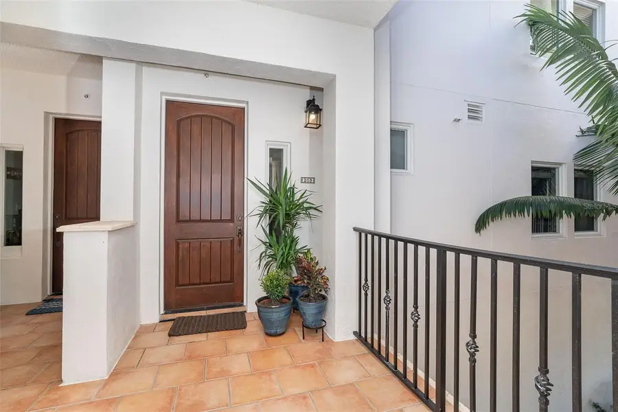 11220 Hacienda Del Mar Boulevard #203, Placida, FL 33946 - Image #3