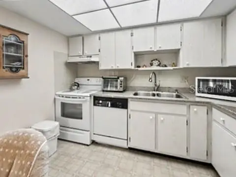 12 Quails Run Boulevard #7, Englewood, FL 34223 - Image #3