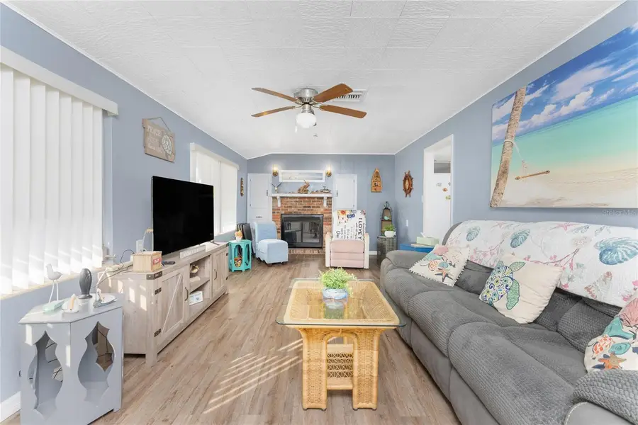 619 Via Cala, Englewood, FL 34224 - Image #2