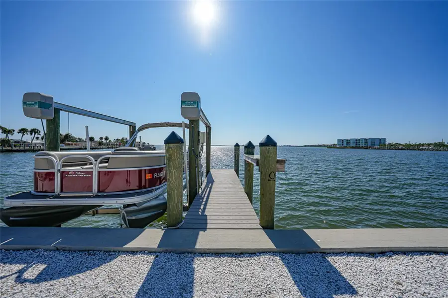 1350 Aqua View Lane, Englewood, FL 34223 - Image #3