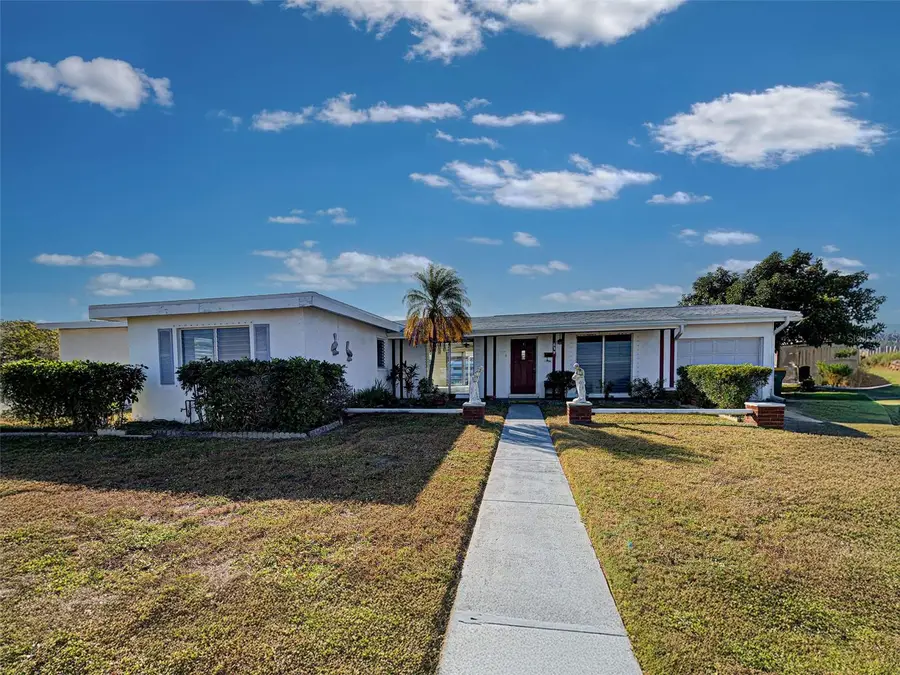 534 Lindley Terrace, Port Charlotte, FL 33952 - Image #2