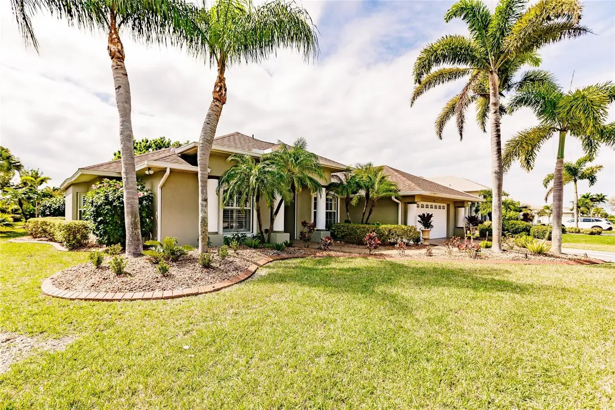 254 Rotonda Boulevard E, Rotonda West, FL 33947 - Image #1