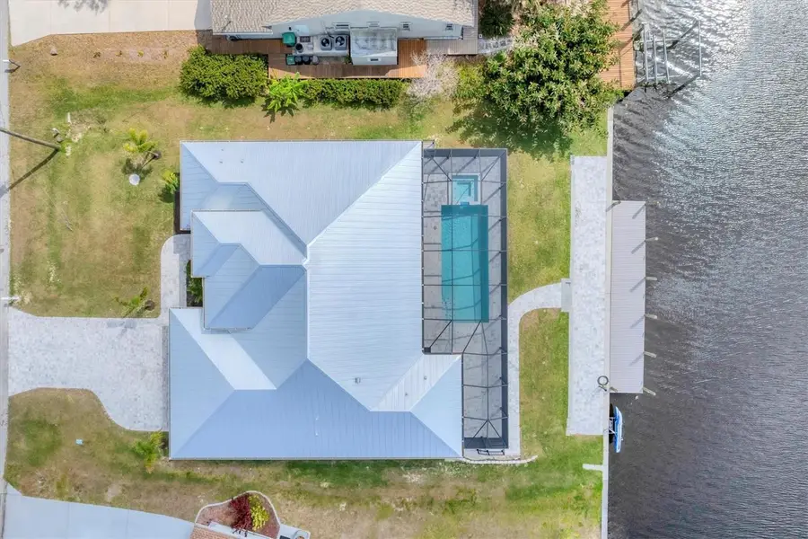 18610 Ayrshire Circle, Port Charlotte, FL 33948 - Image #2