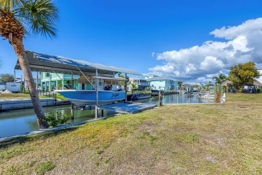 10484 Raymond Street, Englewood, FL 34224 - Image #3