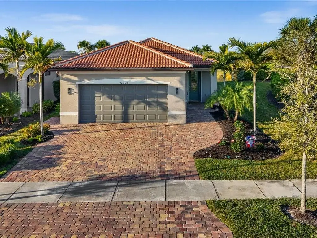 13700 Vadini Street, Venice, FL 34293 - Image #1