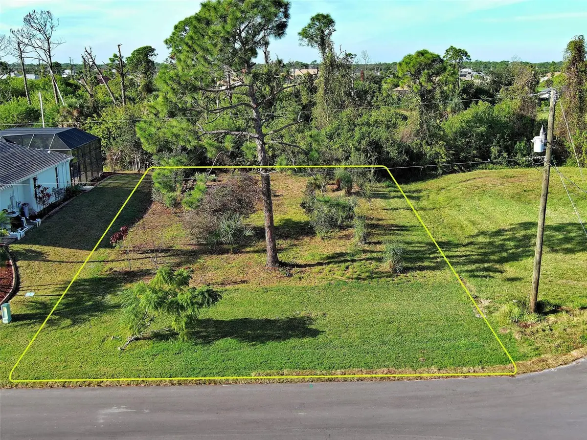 43 Tee View Road, Rotonda West, FL 33947 - Image #1