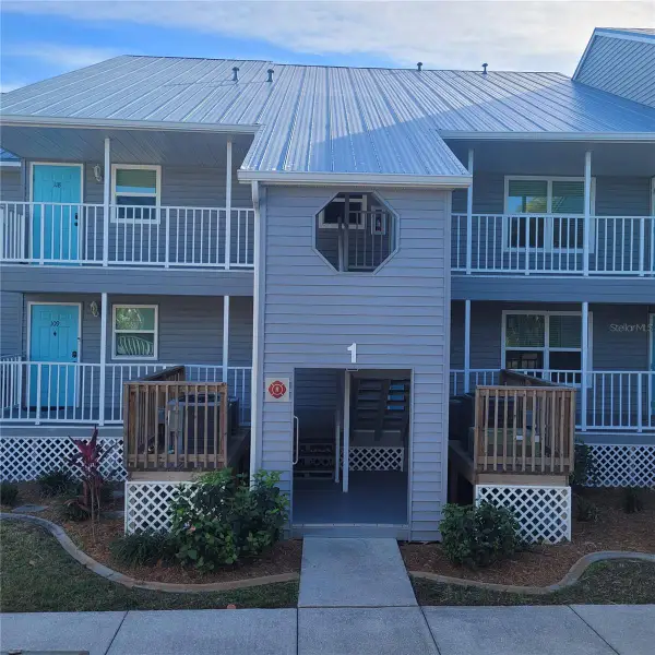 4410 Warren Avenue #108, PORT CHARLOTTE, FL 33953