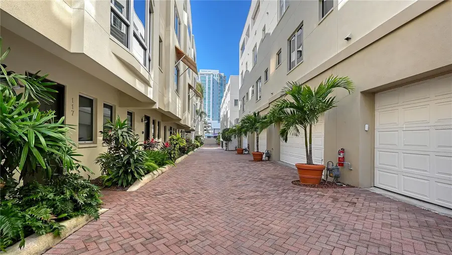 235 Cocoanut Avenue #117C, Sarasota, FL 34236 - #2