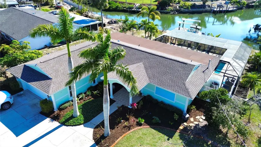 1221 Bayshore Drive, Englewood, FL 34223 - Image #2