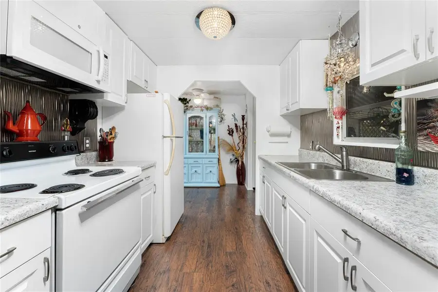 327 Calle Liana, Englewood, FL 34224 - #3